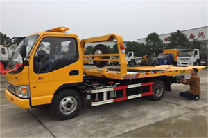 衡南哪里有拖车服务